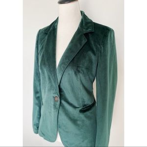 Lena Gabrielle Emerald Velvet Blazer